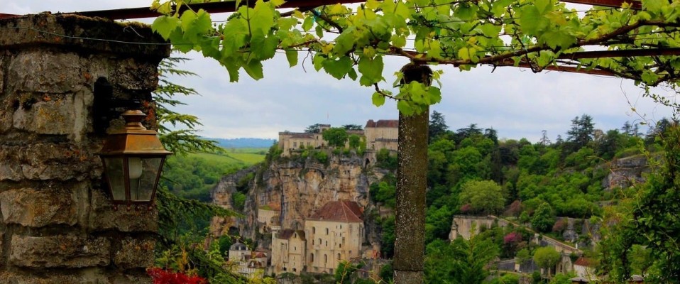 Bordeaux, Dordogne, & Languedoc